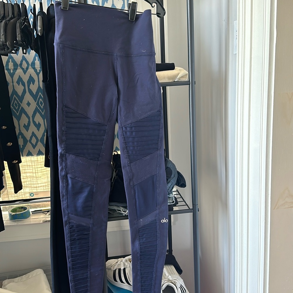 Womens Alo Yoga XS leggings